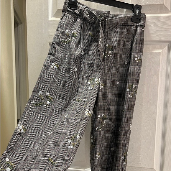 MAJORELLE Plaid Trousers with Floral Embroidery - Picture 4 of 12